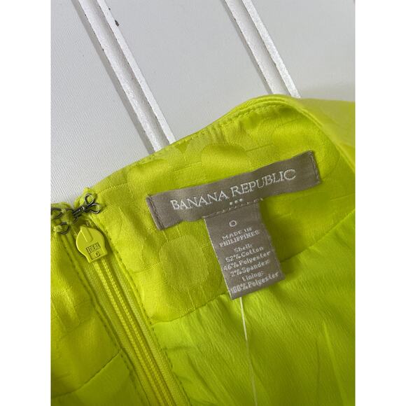 NWOT Banana Republic Canary Yellow Sleeveless Textured Lined Belt Sheath Dress 0 - Picture 6 of 8